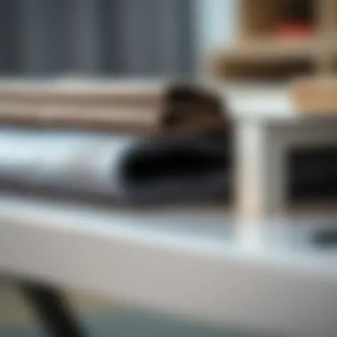 Quality Materials of Koçtaş Folding Tables Close-up of materials used in Koçtaş folding plastic tables